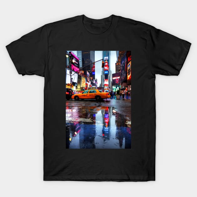 Times Square Puddle T-Shirt by tommysphotos